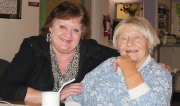 Marie van Ingen and daughter at the Foss Home April 2013